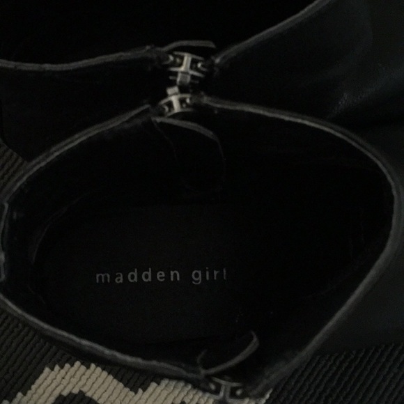 Booties - Picture 4 of 5